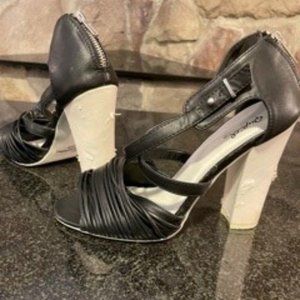 Quipid black and white heels size 9